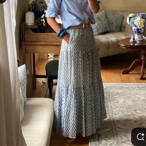 Zara Blue and White Patterned Maxi Skirt